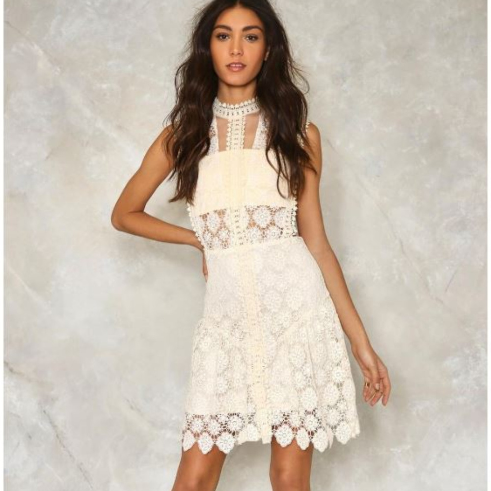 NWOT Nasty Gal Laguna Lace Crotchet Cut Out Dress